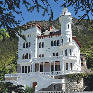 *** Aparthotel Résidence Château Des Magnans By Nevesol Francia